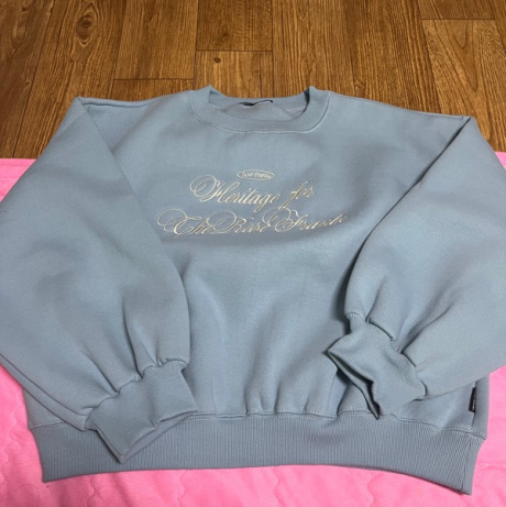 로제프란츠(ROSEFRANTZ) Romantic Embroidery Sweatshirt [Watery Blue] 후기