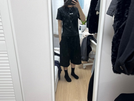 인사일런스 우먼(INSILENCE WOMEN) SLNC 슬림핏 티셔츠 BLACK 후기