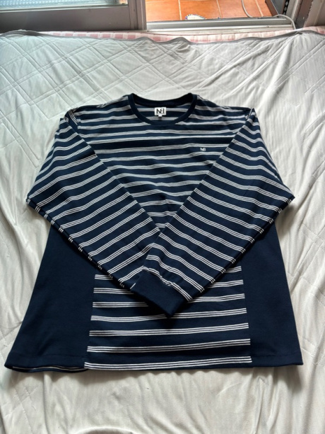 라벨아카이브(LABELARCHIVE) Osk striped T-shirt navy 후기