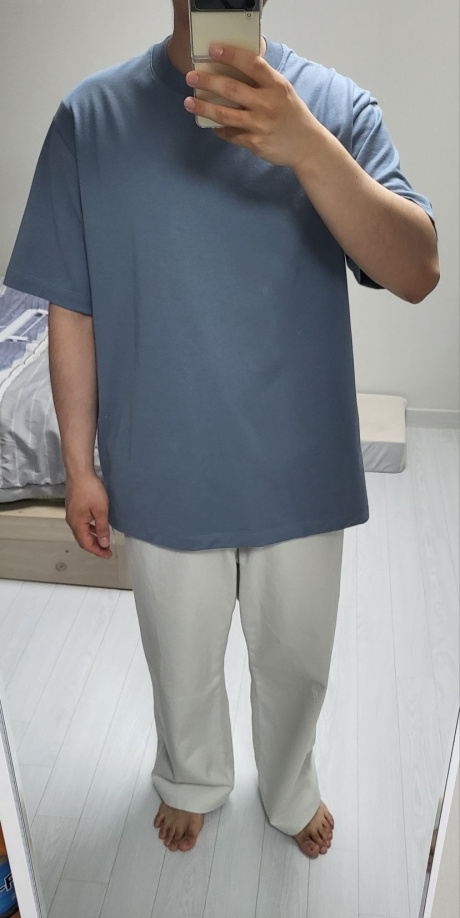 유스(YOUTH) Relaxed T-Shirt - Blue 후기