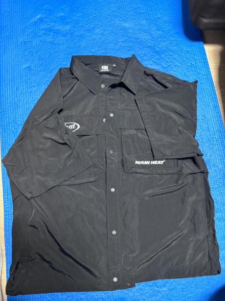 엔비에이(NBA) MIA E-BIKE 빅 포켓 반팔 셔츠(N242SH020P) 블랙 후기