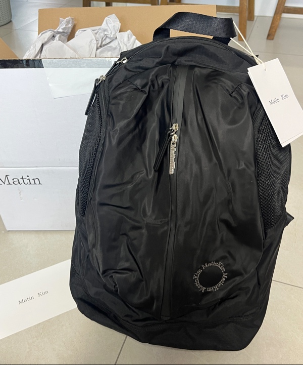 마뗑킴(MATIN KIM) EXPLORER ZIPPER BACK PACK IN BLACK - 사이즈