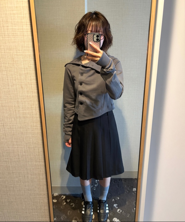 미세키서울(MISEKI SEOUL) Cowl neck botton hoodie DARK GREY