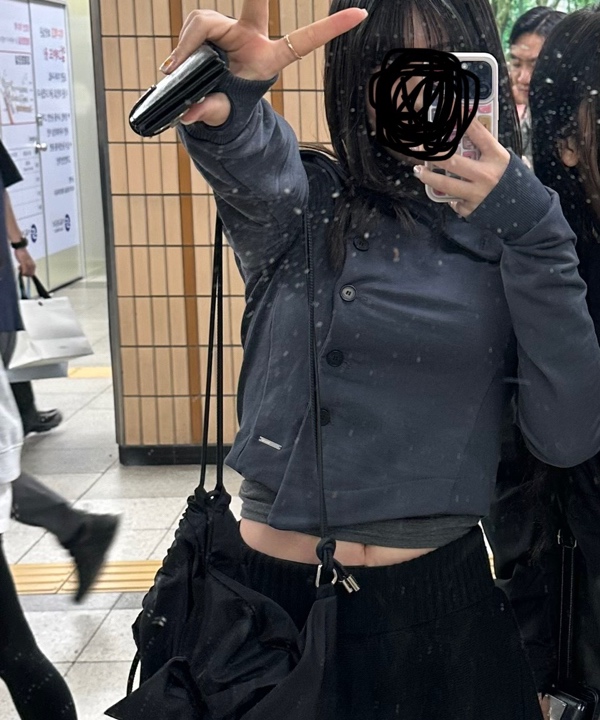 미세키서울(MISEKI SEOUL) Cowl neck botton hoodie CHARCOAL - 사이즈