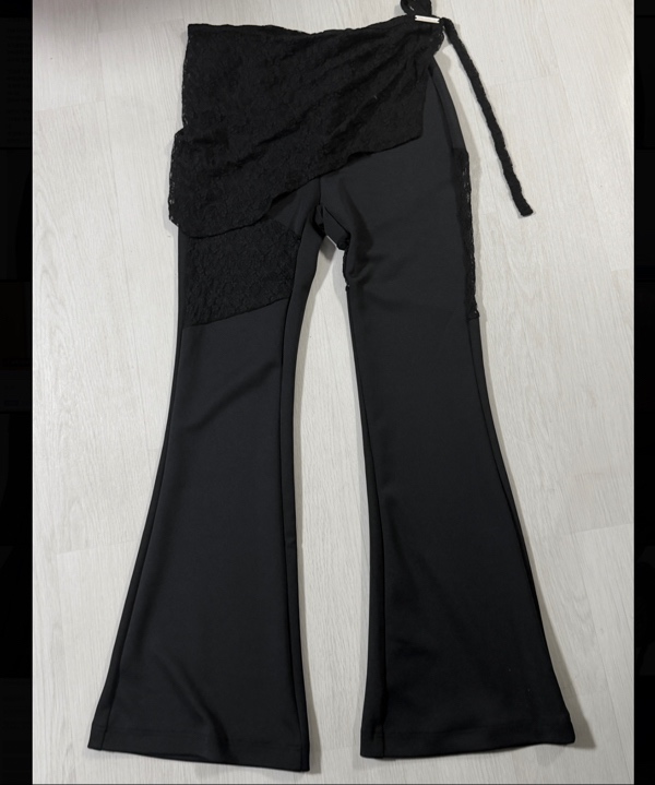 에트오소메(ETRE AU SOMMET) See Through Lace Lap Bootcut Pants