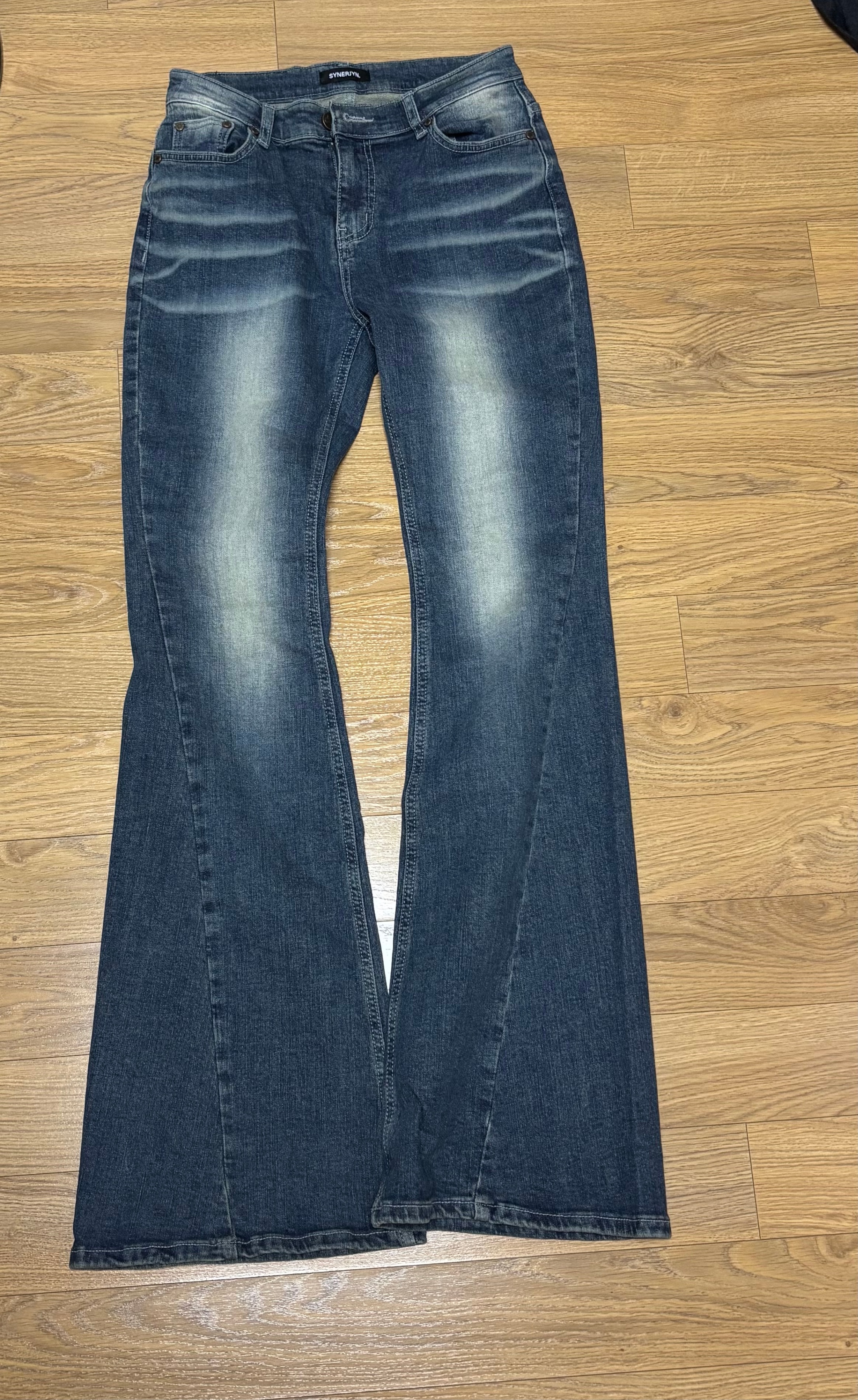 시너진(SYNERJYN) 102 CAT WASHING MID-RISE JEANS VINTAGE BLUE