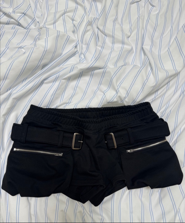 카시코(KASHIKO) Belted Pocket Shorts Black - 사이즈 & 후기 | 무신사