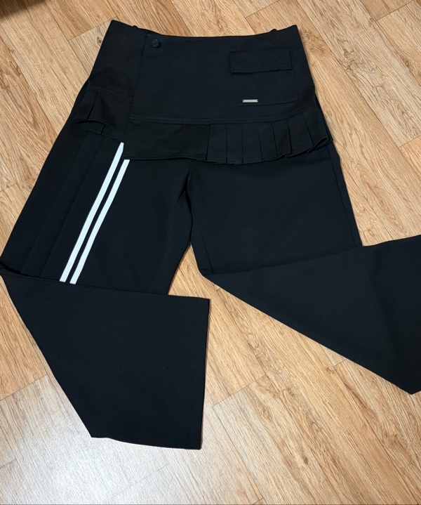 미세키서울(MISEKI SEOUL) Track Pleats skirt pants SET NAVY