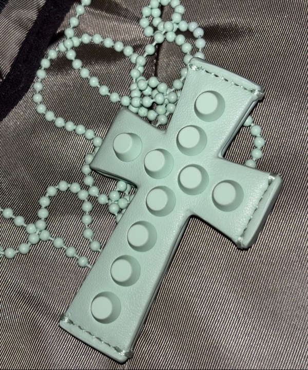 스컬프터(SCULPTOR) Cross Stud Strap Wallet Mint - 사이즈 & 후기