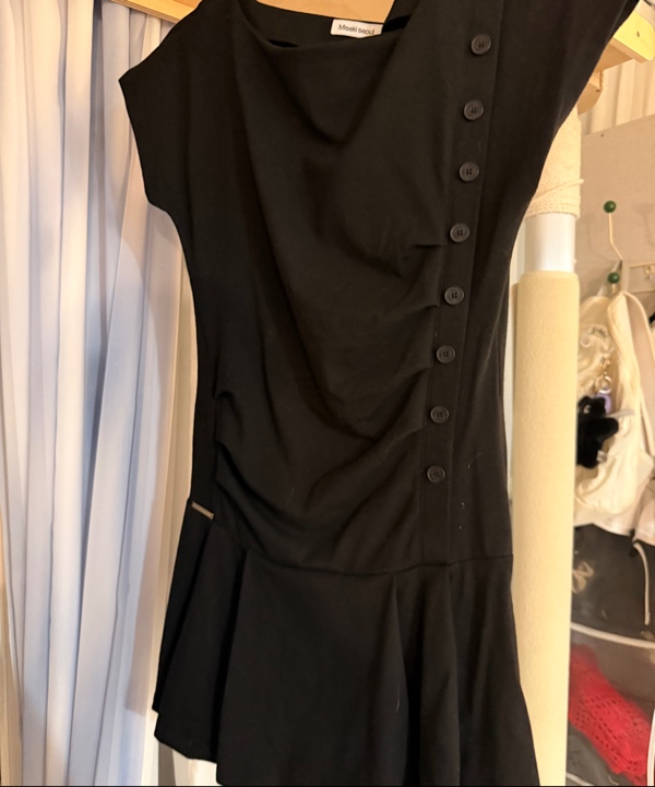 미세키서울(MISEKI SEOUL) Pleats button mini onepiece BLACK