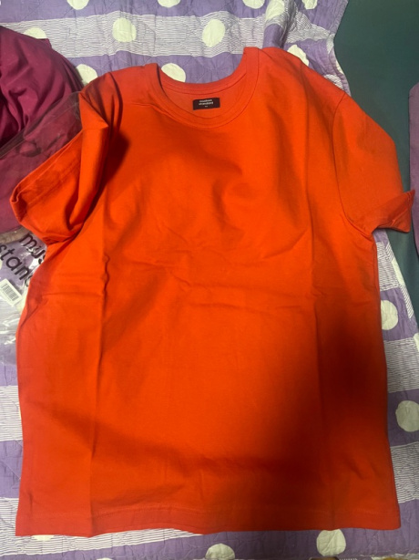 무신사 스탠다드(MUSINSA STANDARD) 릴렉스 핏 크루 넥 반팔 티셔츠 [오렌지] 후기