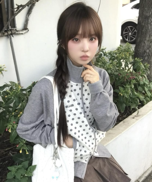 TCM dot raglan zip-up ドット ジップアップ パーカー TCM dot raglan zip-up ドット ジップアップ パーカー MUSINSA公式