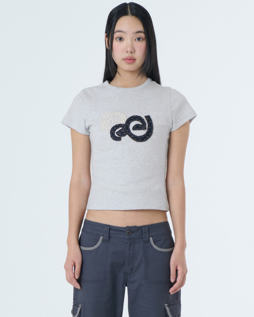 トップス MUSINSA aeae APPLIQUE FLOWER LOGO TEE MUSINSA | AEAE APPLIQUE FLOWER LOGO TEE [WHITE]