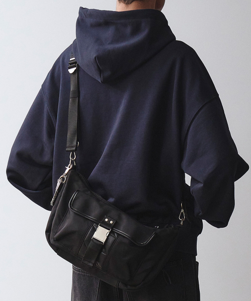 BUCKLE STRAP HOBO BAG thumbnail 9