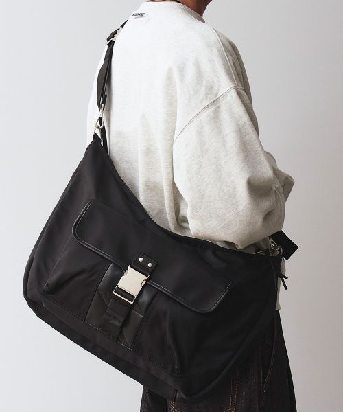 BUCKLE STRAP HOBO BAG thumbnail 10