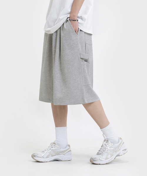 BERMUDA WIDE ONE-TUCK CARPENTER SWEAT SHORTS [GRAY] thumbnail 2