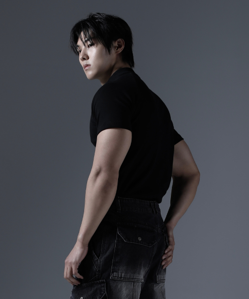 Kamid Antique Half-Zip Short Sleeve [Black] thumbnail 4