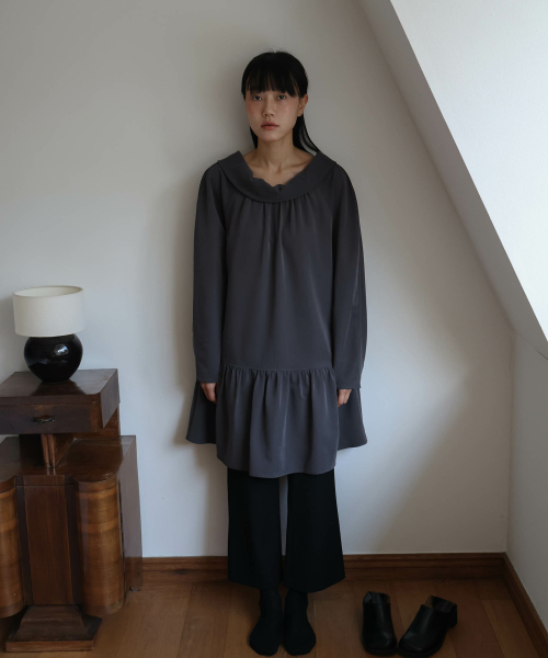 Mute Bottle-Neck One-Piece (Dark Gray) thumbnail 2