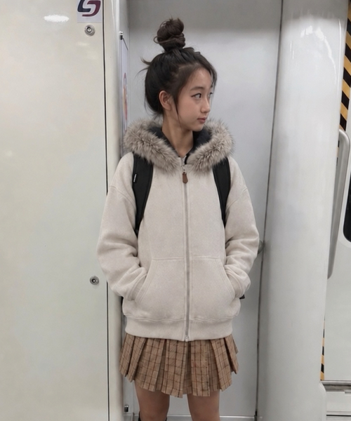 MUSINSA | OWNSER Soft Touch Oversized Fur Hoodie Zip Up (2 Colors)