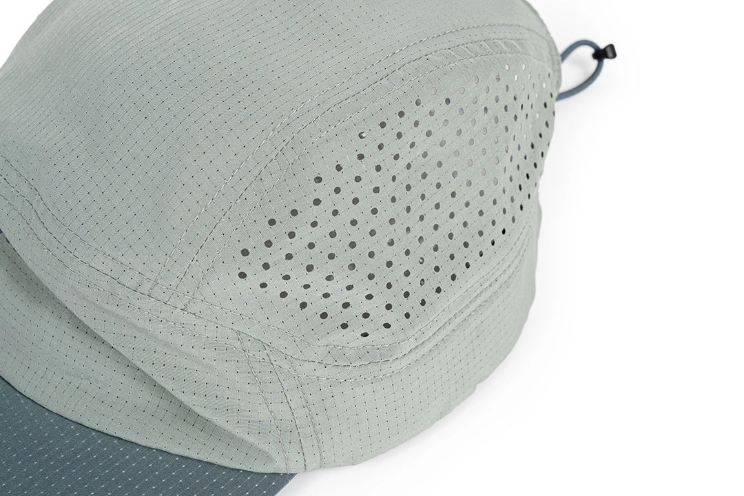 BREEZE TWO-TONE RUN CAP - 6 COLORS LAVENDER/PURPLE