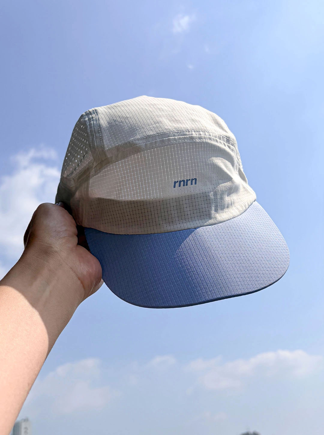 BREEZE TWO-TONE RUN CAP - 6 COLORS LAVENDER/PURPLE