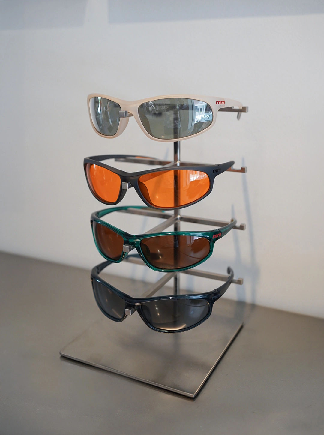 ICE SCOPE SUNGLASSES - 14 COLORS YOGURT