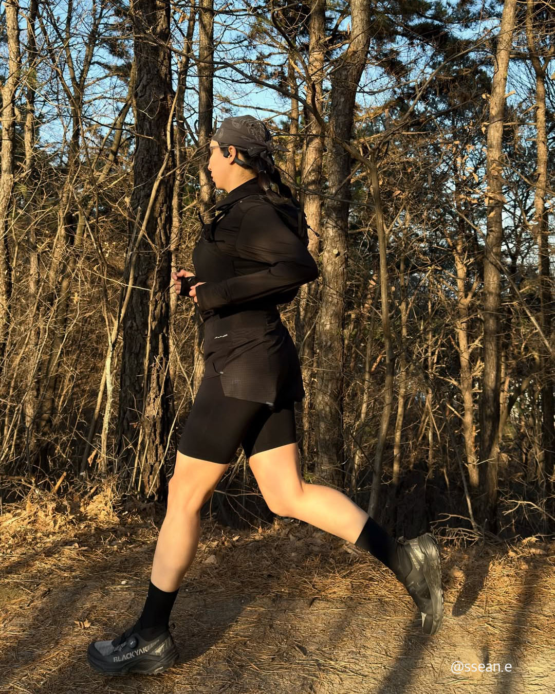 HIKING VEST RE - 2 COLORS BLACK