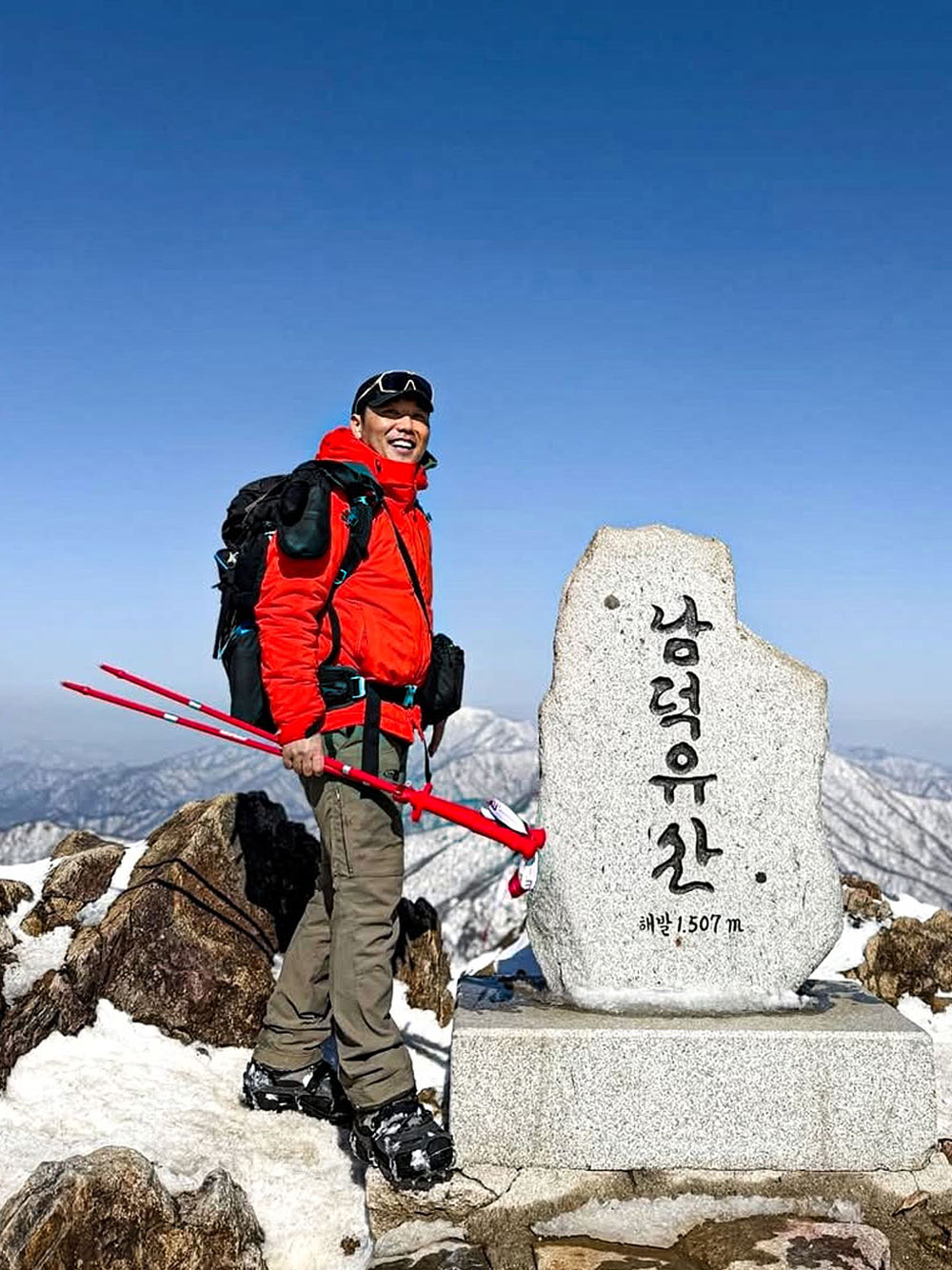 TREKKING POLES - 2 COLORS BLACK