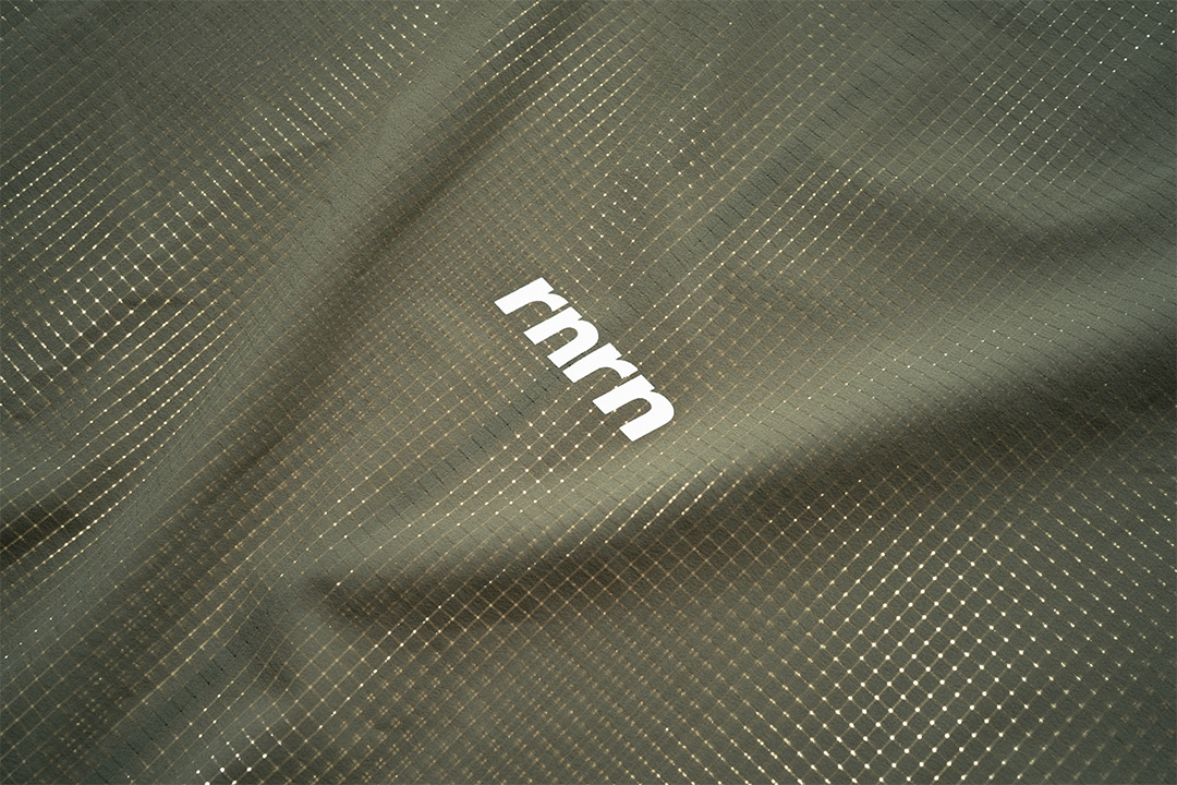 SHORT SLEEVE RUNNING TEE - 4 COLORS KHAKI
