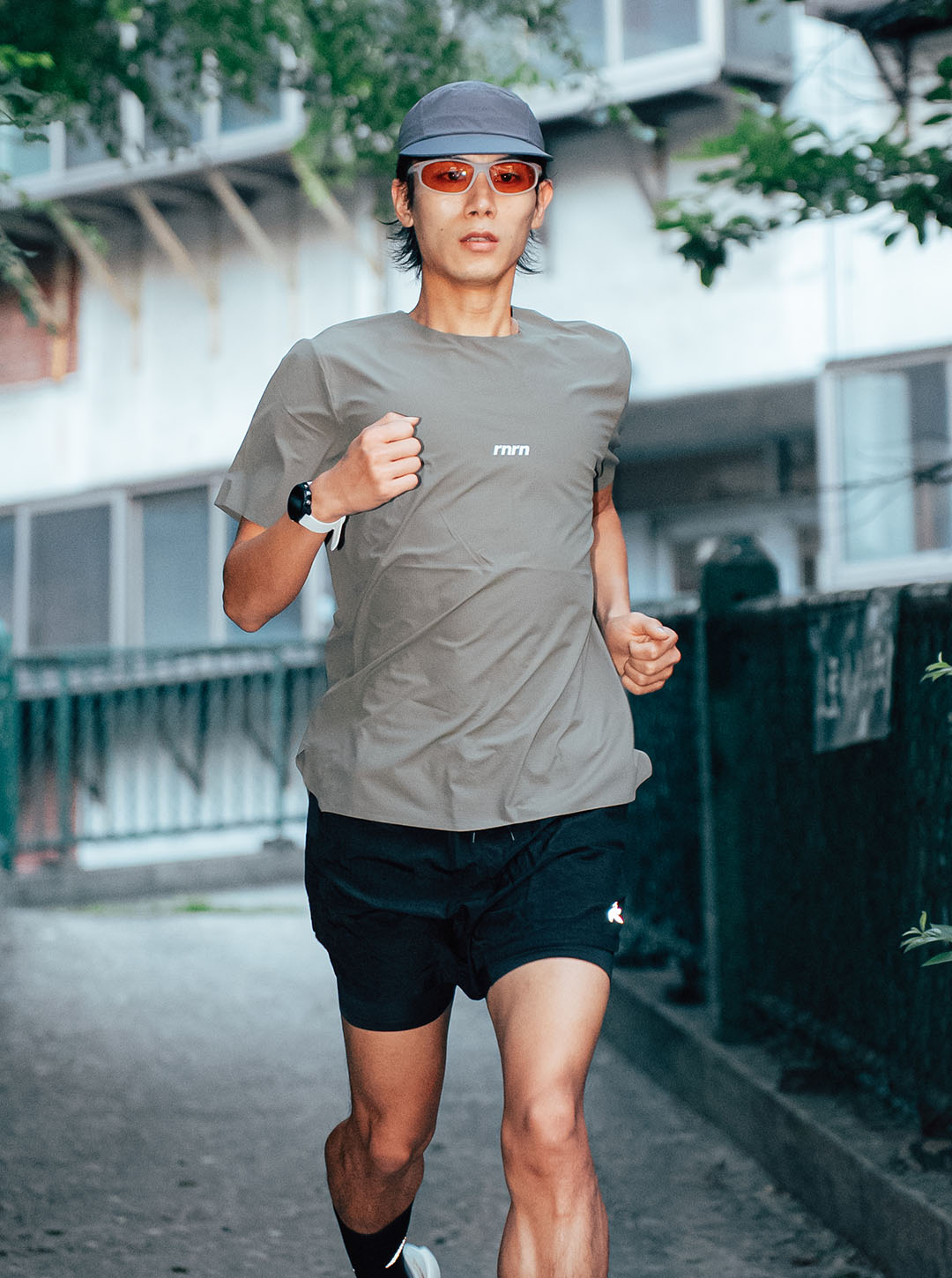 SHORT SLEEVE RUNNING TEE - 4 COLORS BLACK