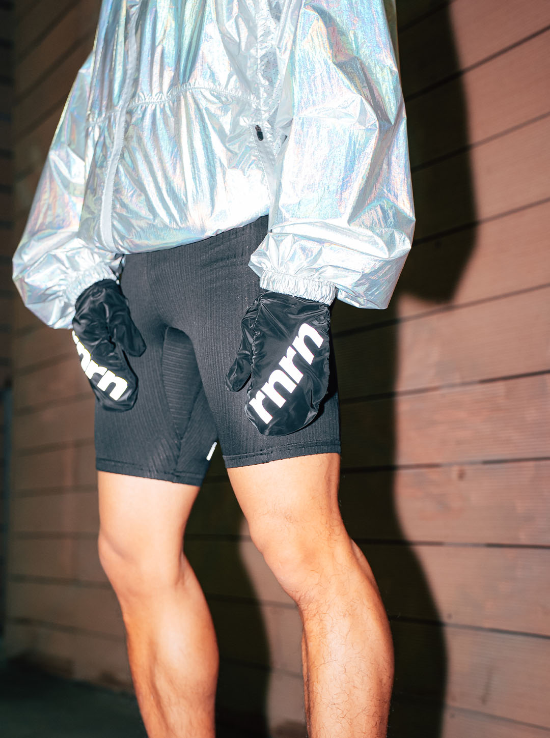 MITT GLOVES -