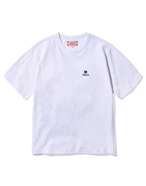 에이카화이트 에브리데이 에이카 클로버 하프슬리브 사은품 이미지