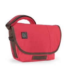 엠바커데어로 메신져백 137-1-6033 EMBARCADERO MESSENGER BAG (XS)