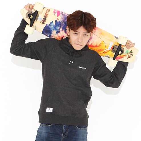 컬티브(CULTIVE) EMBROIDERY LOGO HOODIE (CHARCOAL) - 52,000 | 무신사 스토어