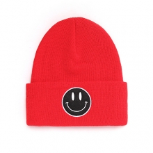 BLACK SMILE KNIT BEANIE (RED)