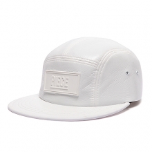 PIECE BOX GLOSSY CAMP CAP (WHITE)