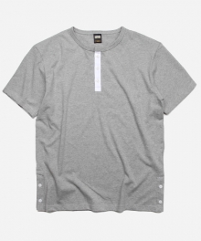 HENLEY NECK TEE _ GRAY