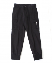 [콰이트] FLYING JOGGER PANTS / Black