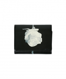 LEATHER° W(3) BLACK - A ROSE