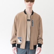 ci OVERSIZED BOMBER JACKET (CAMEL)