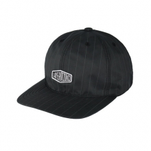 REFLECTIVE STRIPE STRAPBACK CAP BLACK