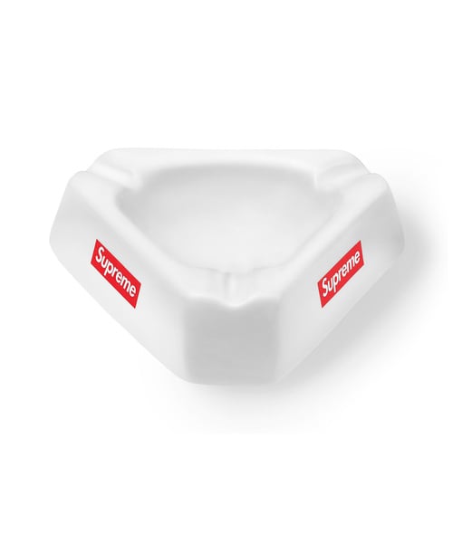 supreme ashtray