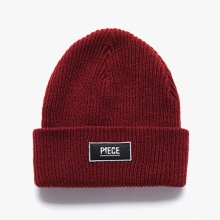 PIECE BOX BEANIE (WINE)