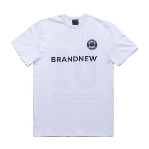 블레디션(bledition) B.L.D.T X BRANDNEW MUSIC 1/2 T-SHIRTS WHT