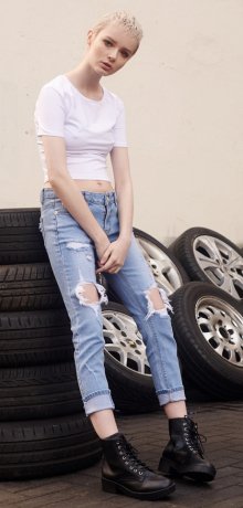 [Cona 3073] Light Destroyed Jeans