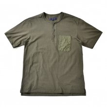 17SS POCKET HENLEY NECK T-SHIRT OLIVE