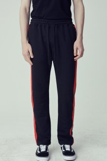 [UNISEX]STANDARD-FIT BLACK & RED LINE TRACK PANTS