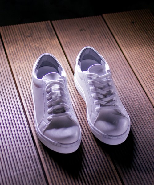 비에스큐티바이클래시(bsqtbyclassy) 686 몬트로즈 스니커즈 제트화이트