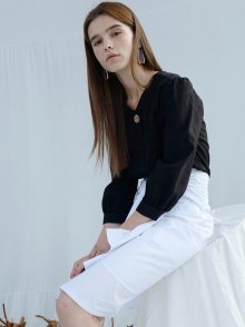 ONE POINT BUTTON BLOUSE BLACK