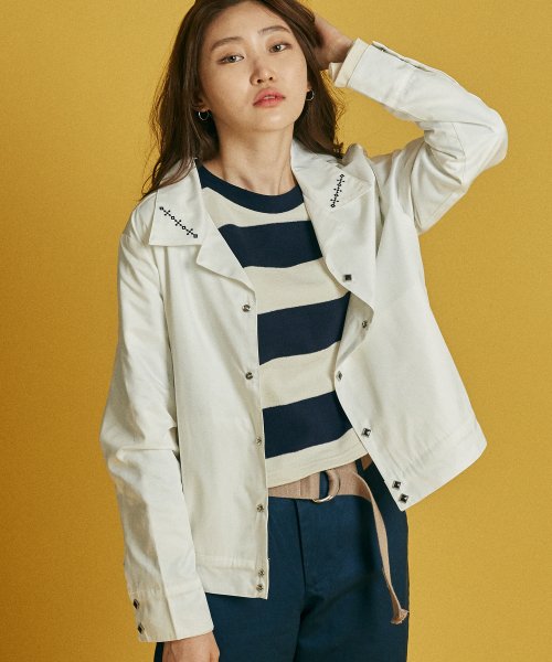 인타(intar) 와이드 카라 자켓 _화이트